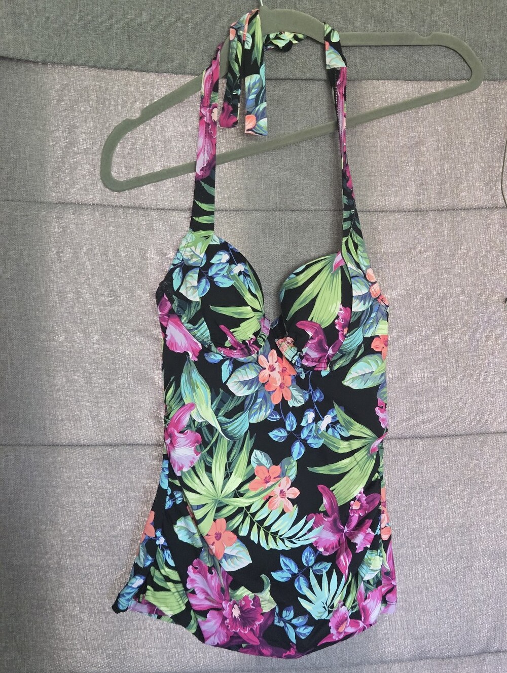 NWT Tommy Bahama Tankini Coastal Gardens Underwire top size XS